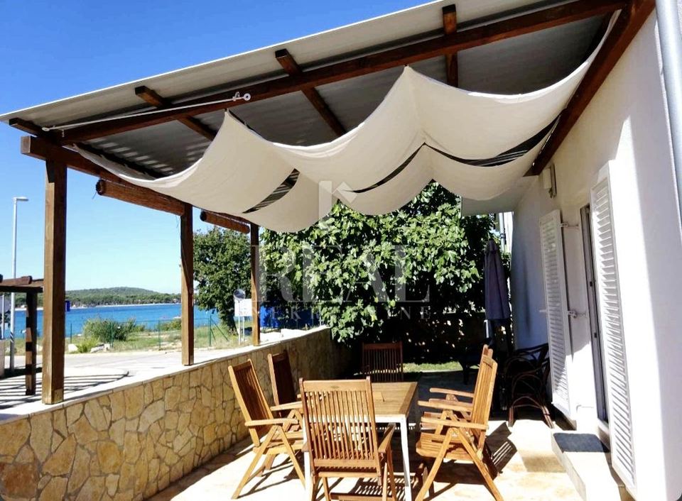 Haus u Medulinu, 120m², 3 sobe, slika 2