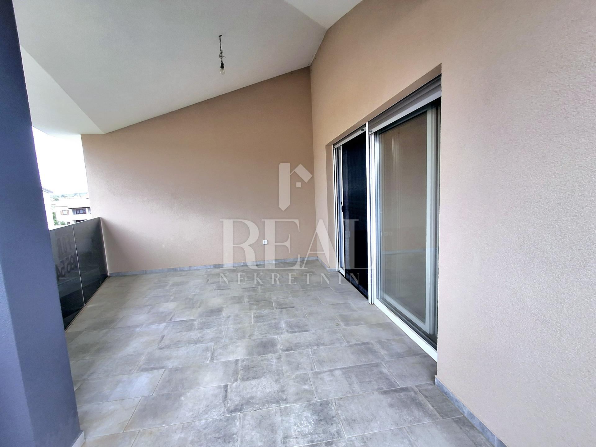 Stan u Fažani, 96m², 2 sobe, slika 2