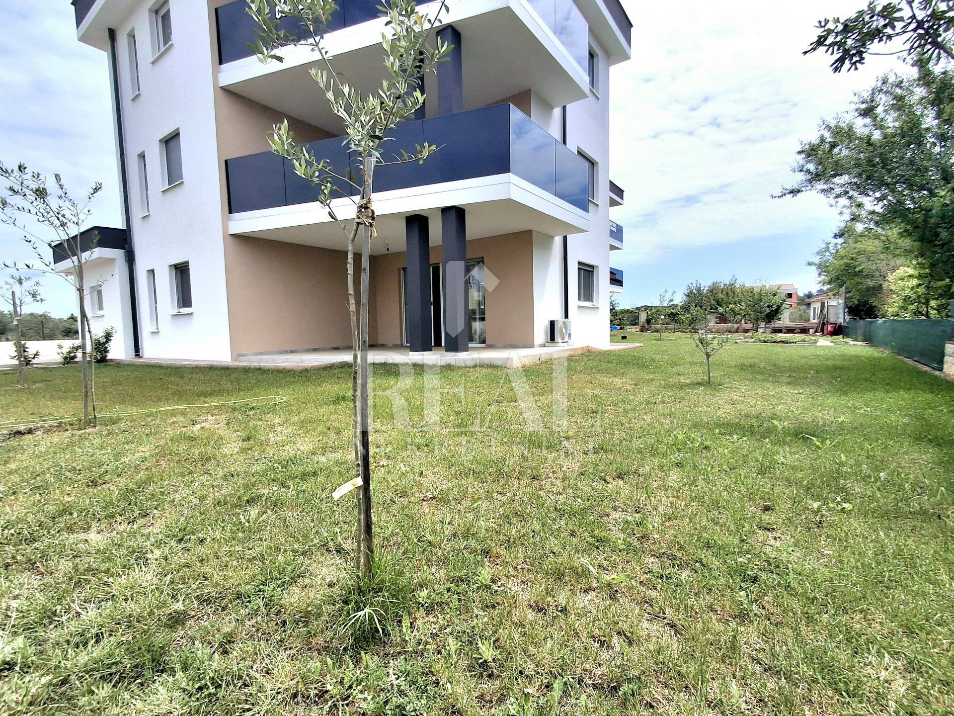Apartment u Fažani, 101m², 2 sobe