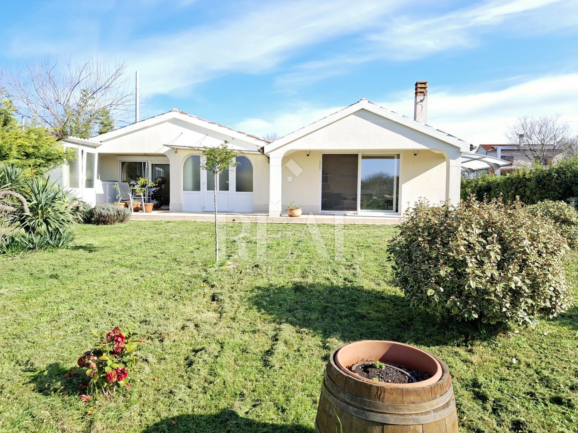 Haus u Ližnjanu, 103m², 1 soba