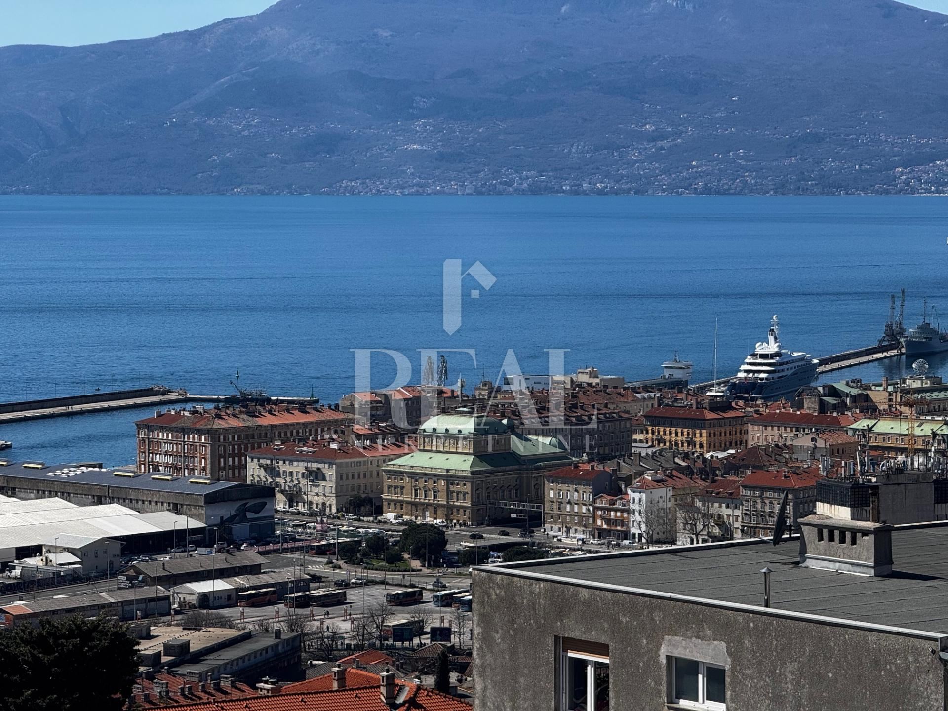 Stan u Rijeci, 110.89m², 3 sobe