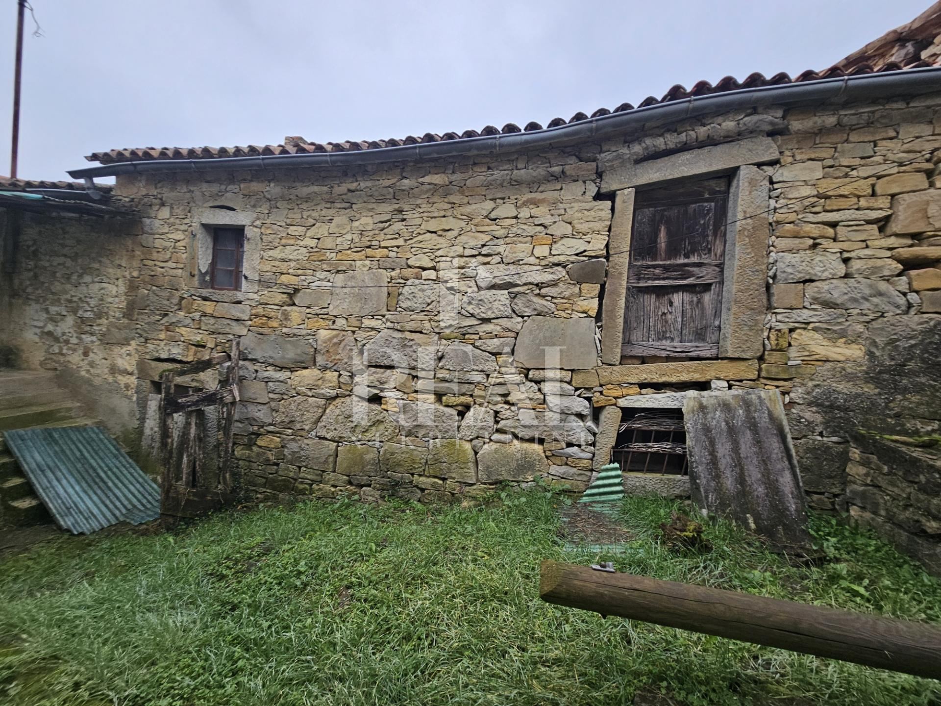 House u Buzetu, 120m², 2 sobe, slika 3