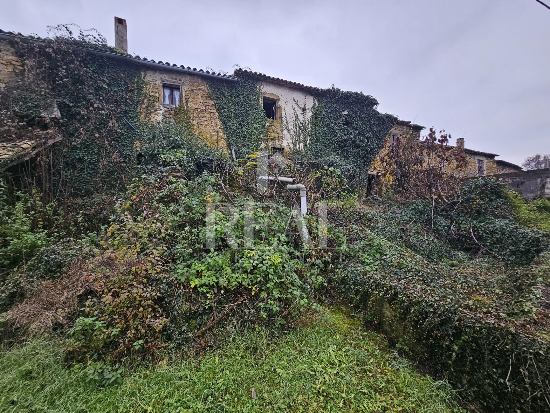 House u Buzetu, 120m², 2 sobe, slika 5