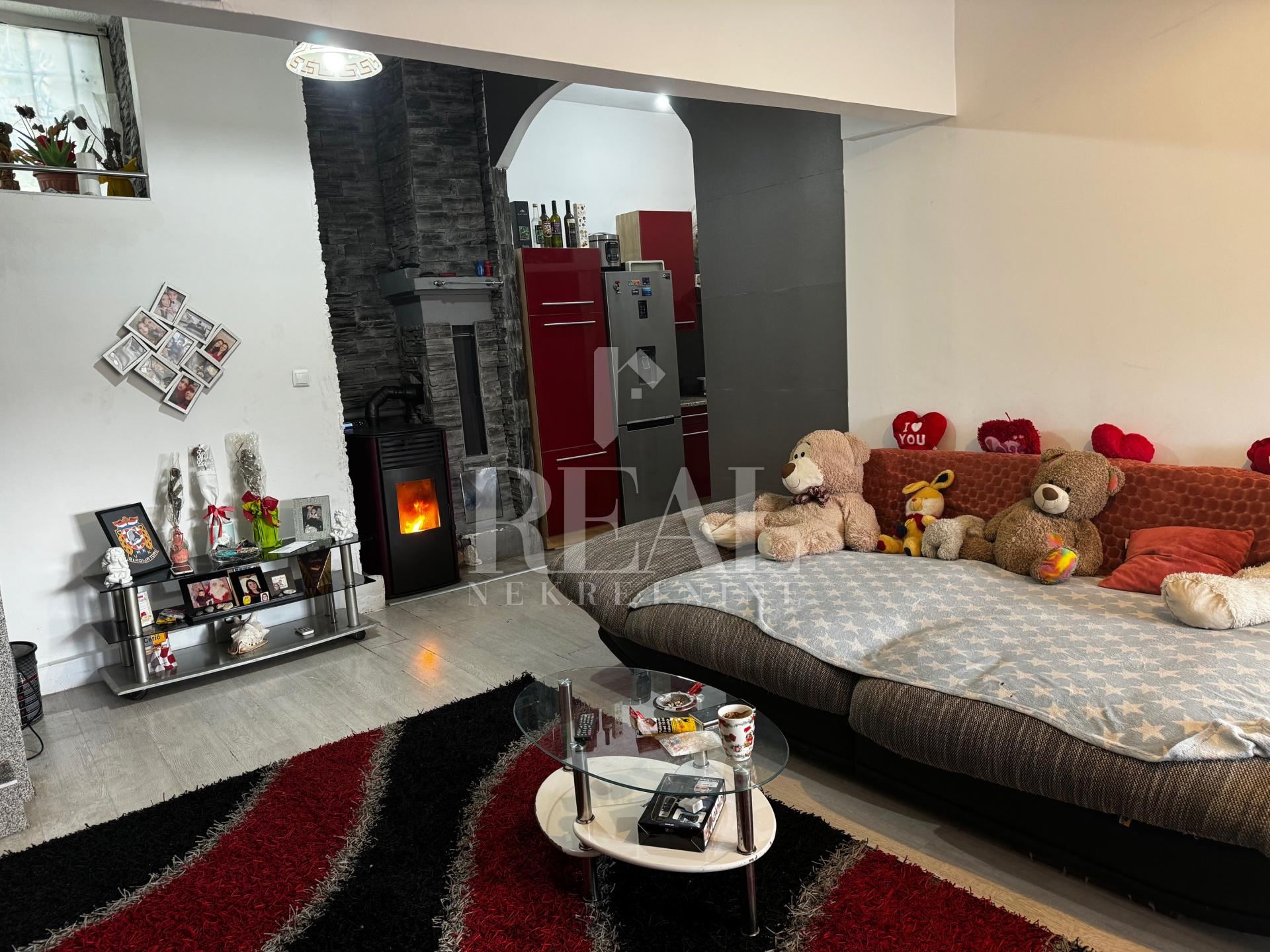 Stan u Matuljiu, 70m², 2 sobe