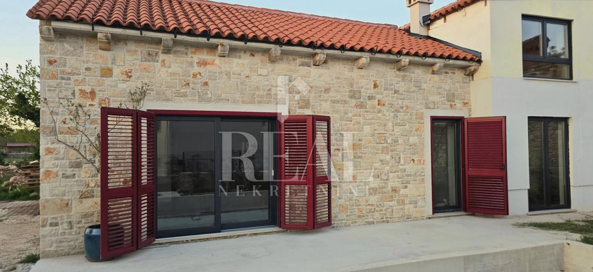 Kuća u Svetvinčenatu, 124m², 3 sobe, slika 3