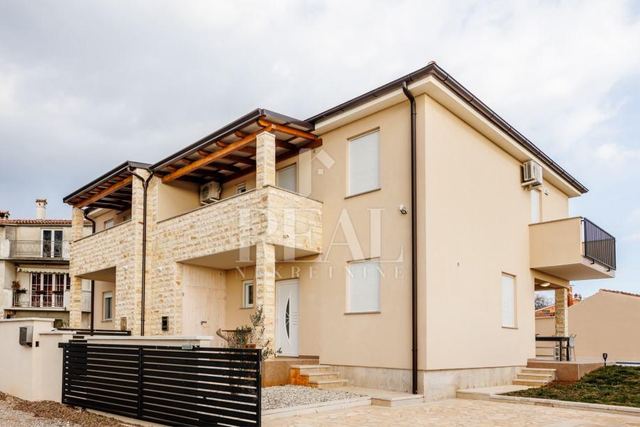 Casa u Vodnjanu, 180m², 3 sobe