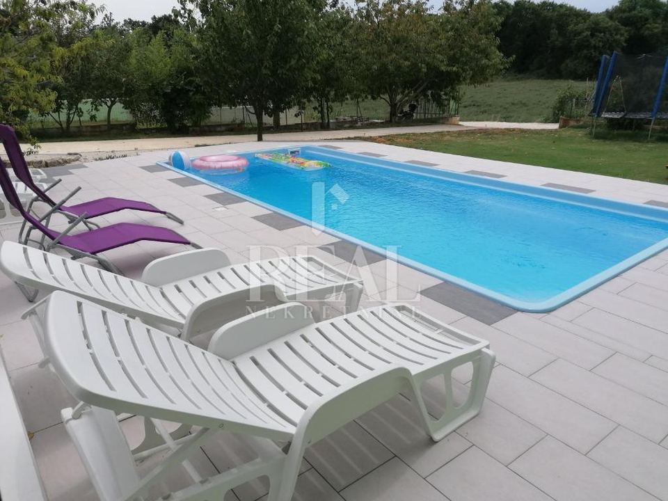 Haus u Puli, 148m², 4 sobe, slika 4