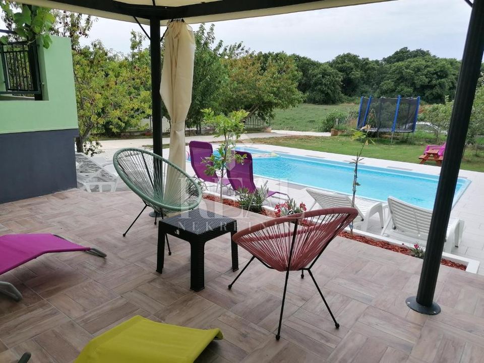 Haus u Puli, 148m², 4 sobe, slika 5