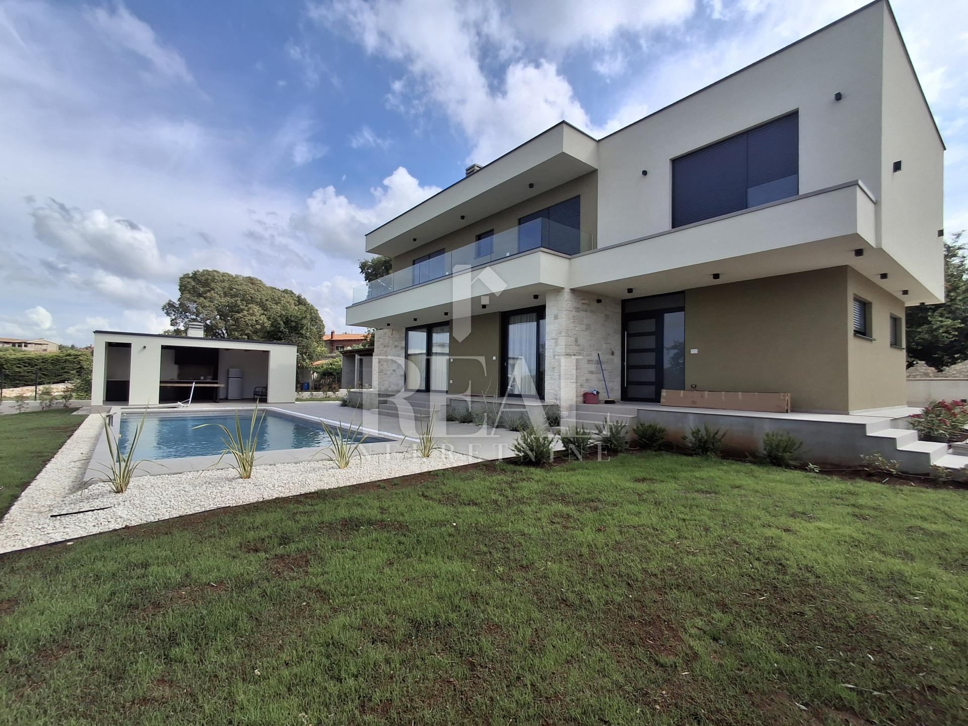 Kuća u Svetvinčenatu, 208m², 4 sobe, slika 2