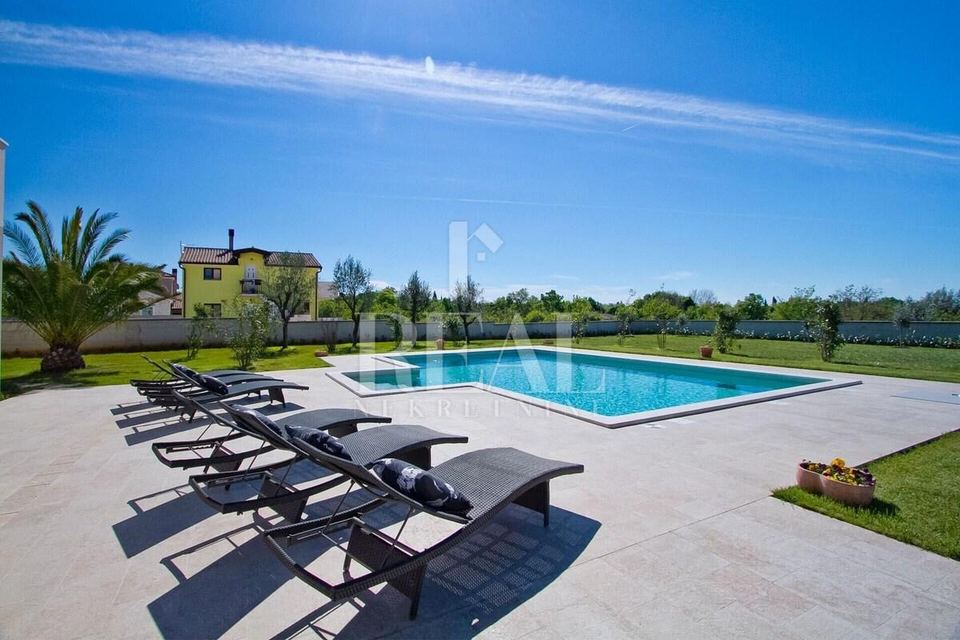 Casa u Svetvinčenatu, 400m², 3 sobe, slika 5