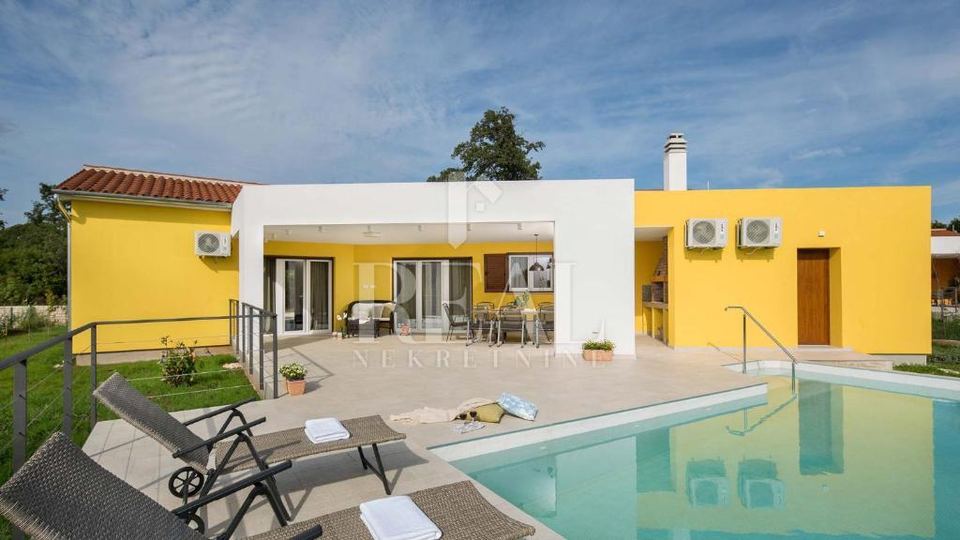 House u Svetvinčenatu, 180m², 3 sobe