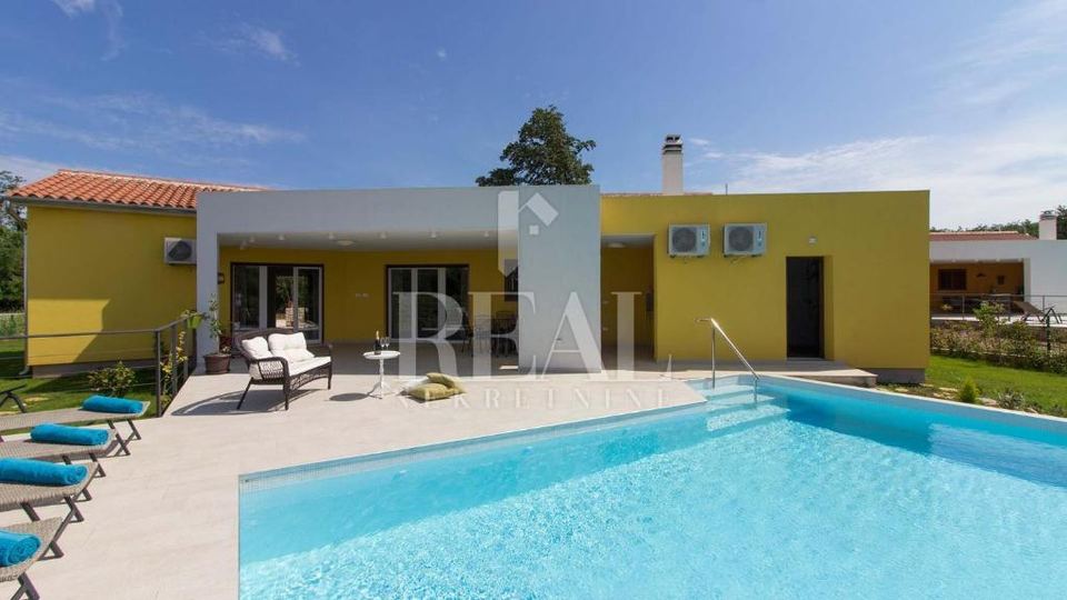 House u Svetvinčenatu, 180m², 3 sobe, slika 3