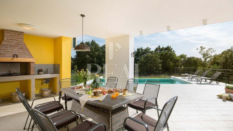 House u Svetvinčenatu, 180m², 3 sobe, slika 4