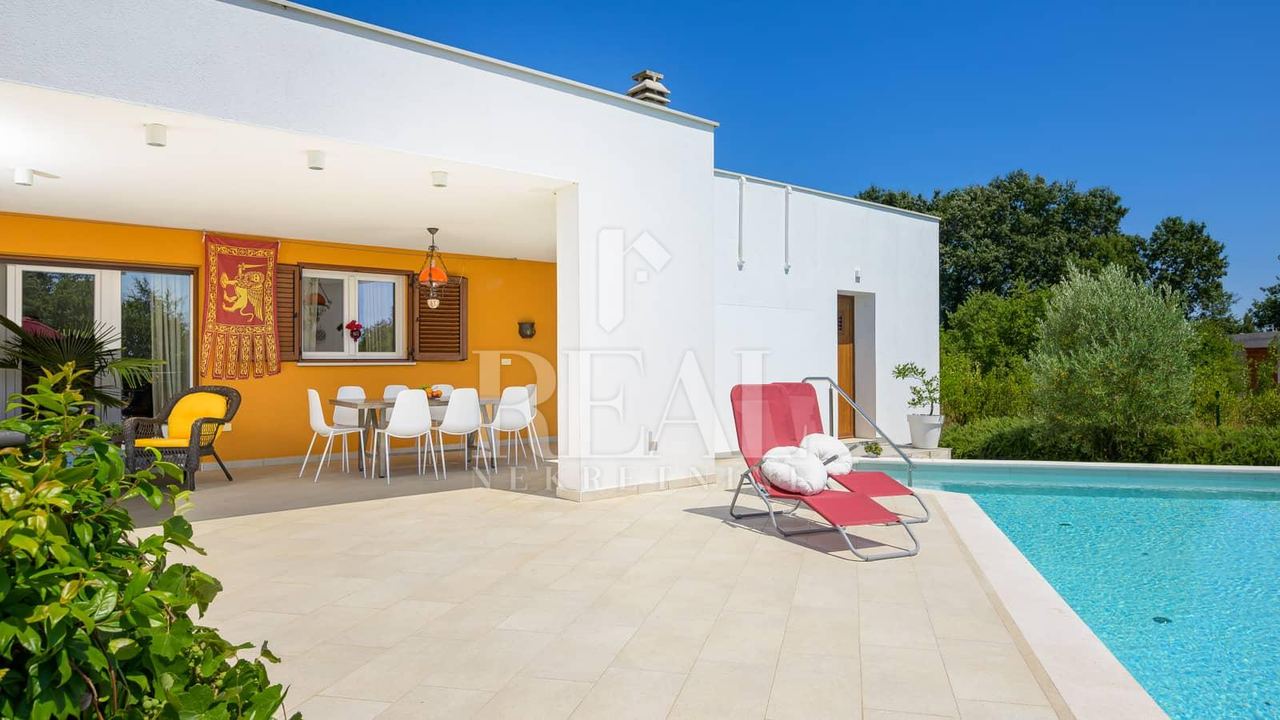 House u Svetvinčenatu, 180m², 3 sobe, slika 5