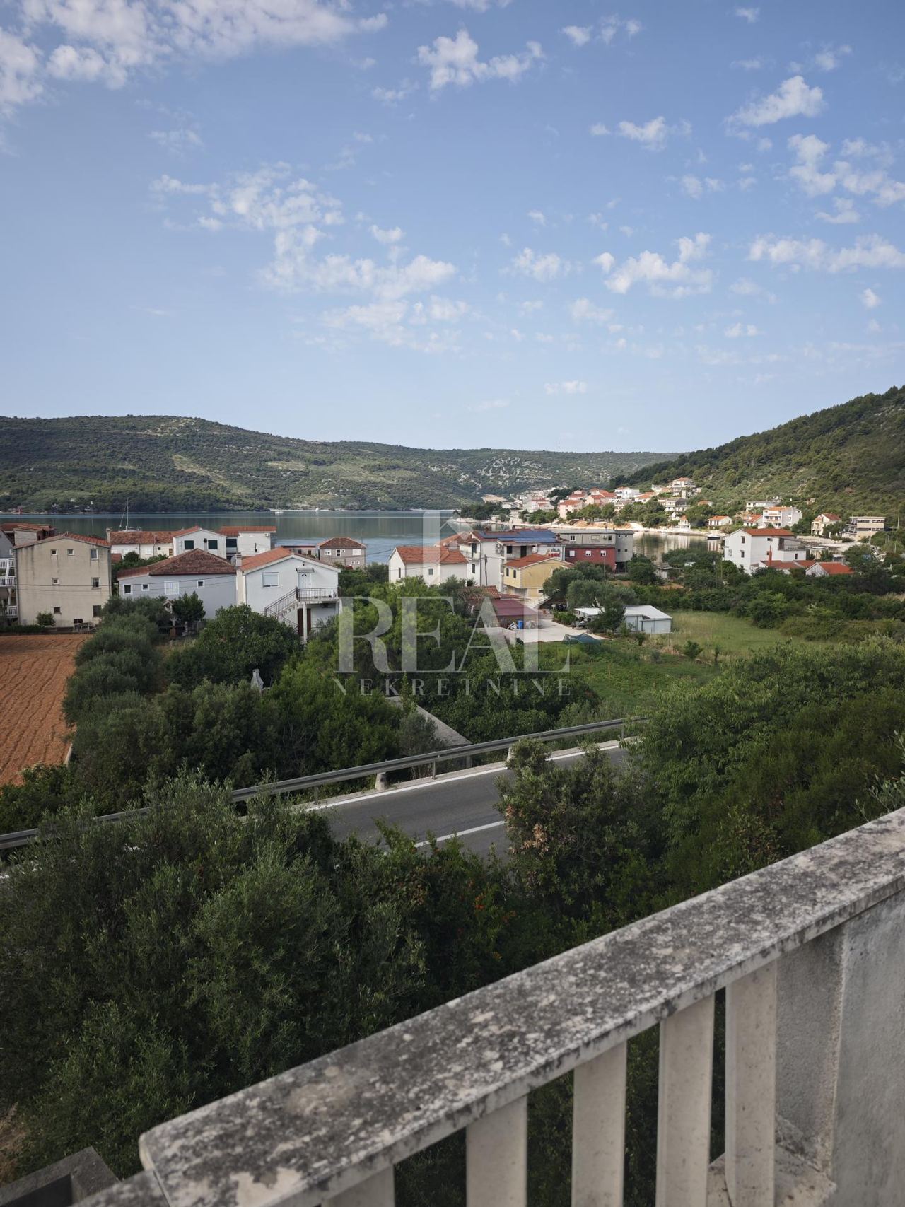 Haus u Marini, 214m², 4 sobe, slika 2
