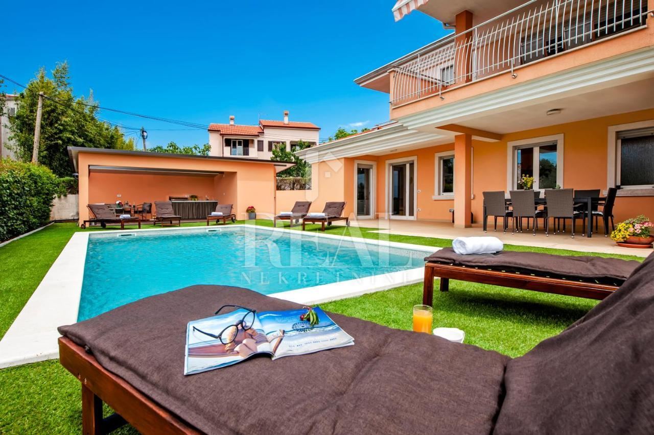 Kuća u Rovinju, 550m², 4 sobe, slika 2