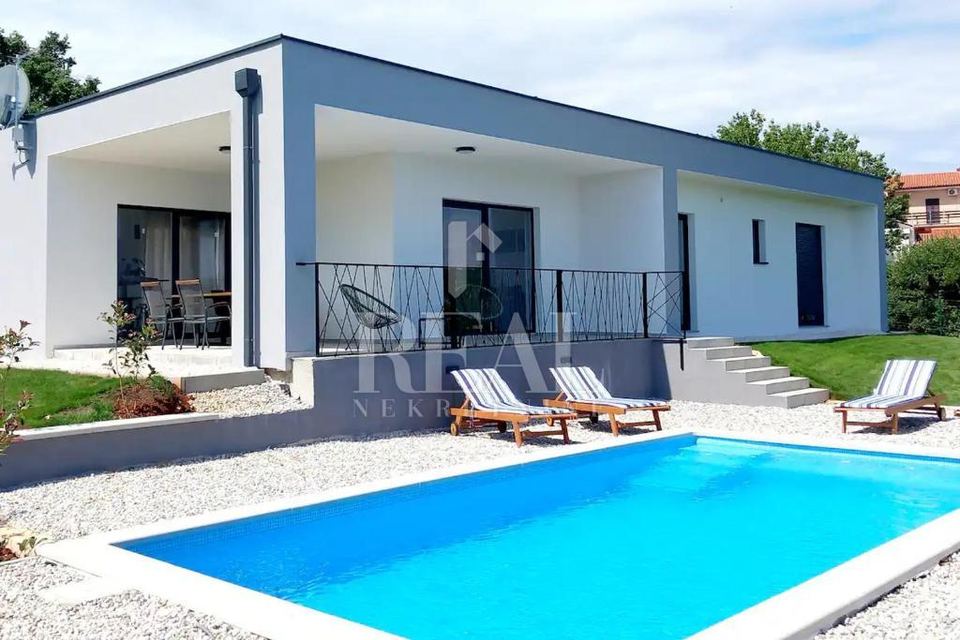 Casa u Marčani, 110m², 3 sobe