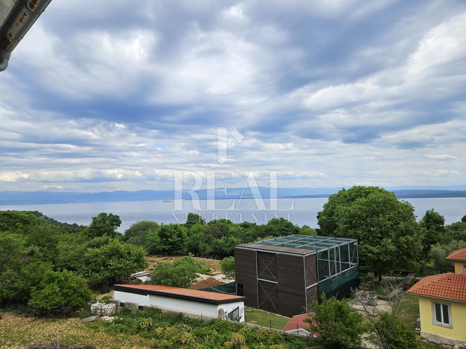 Locale commerciale u Cresu, 600m², slika 2