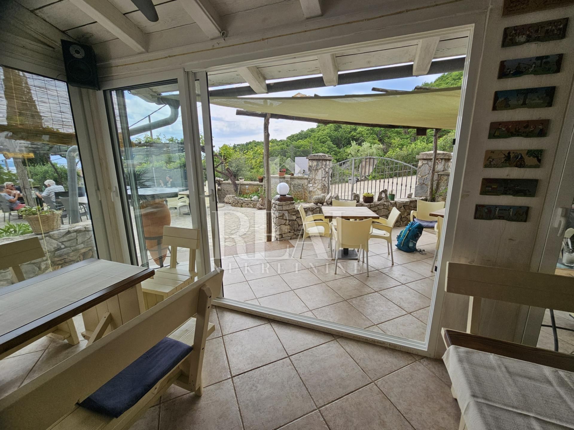 Locale commerciale u Cresu, 600m², slika 4