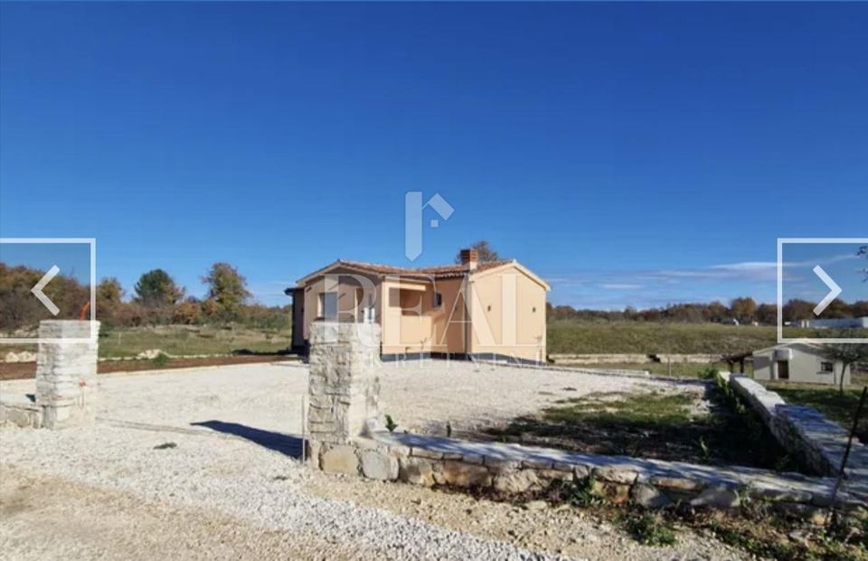 Haus u Svetvinčenatu, 237m², 3 sobe, slika 2