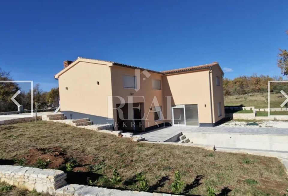 Haus u Svetvinčenatu, 237m², 3 sobe, slika 4