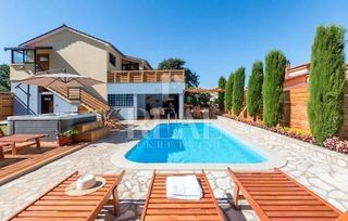 House u Marčani, 320m², 6 soba, slika 4