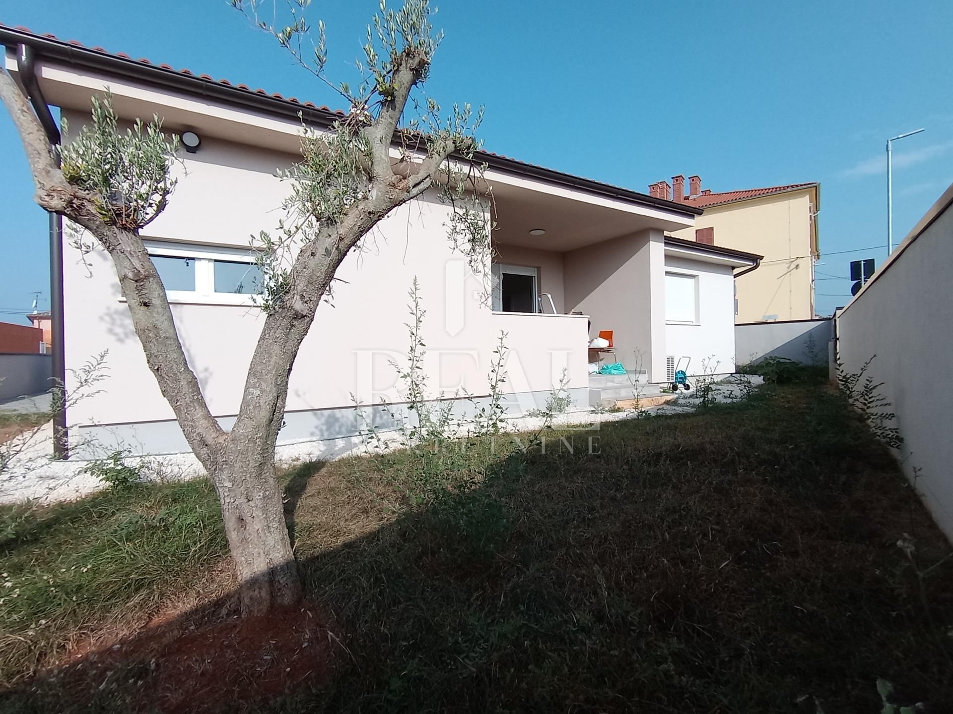 Casa u Vodnjanu, 130m², 4 sobe, slika 2