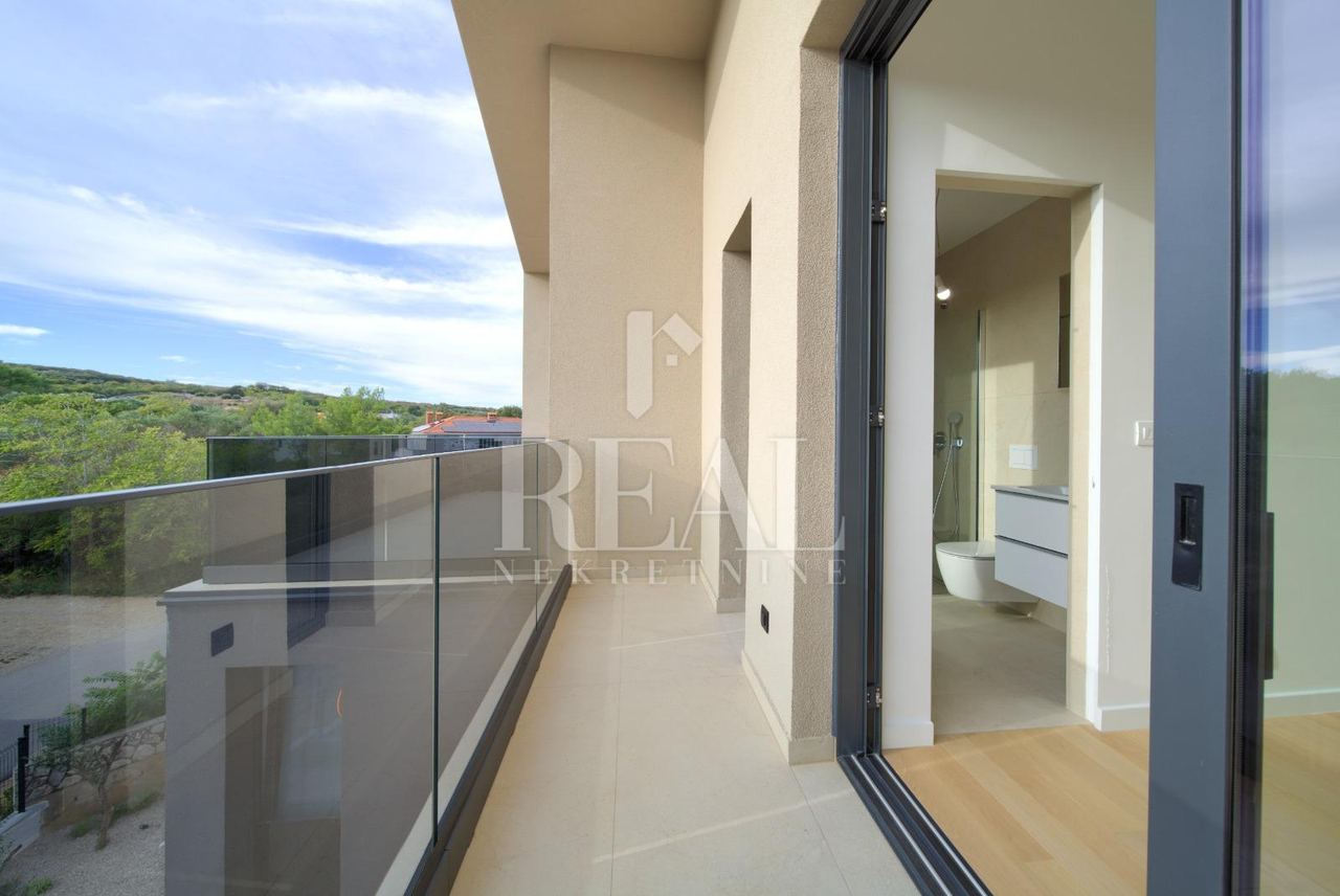 Stan u Krku, 71m², 2 sobe, slika 4