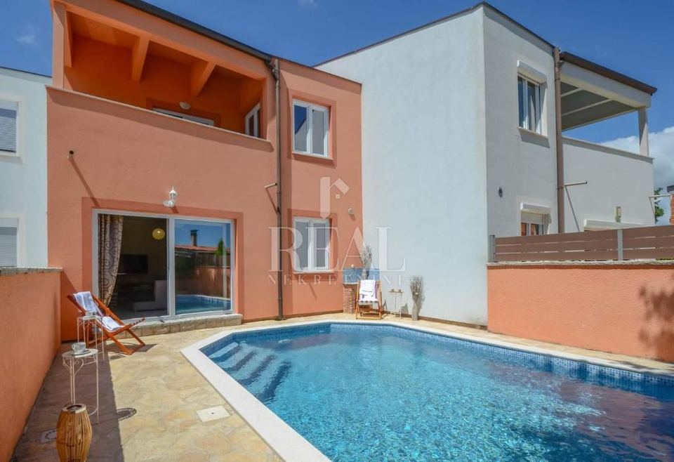 Casa u Marčani, 150m², 4 sobe, slika 2