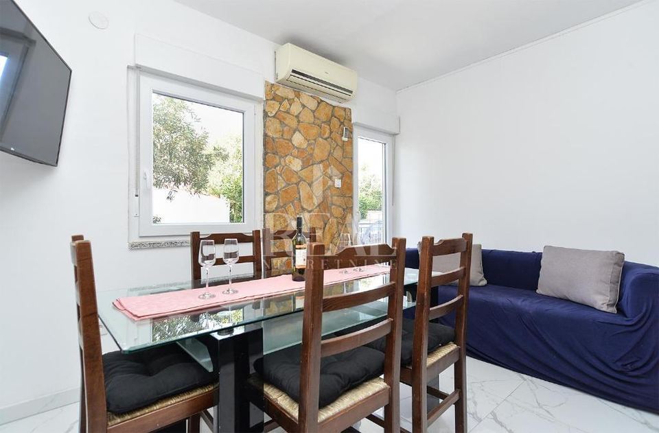 Kuća u Medulinu, 250m², 6 soba, slika 5