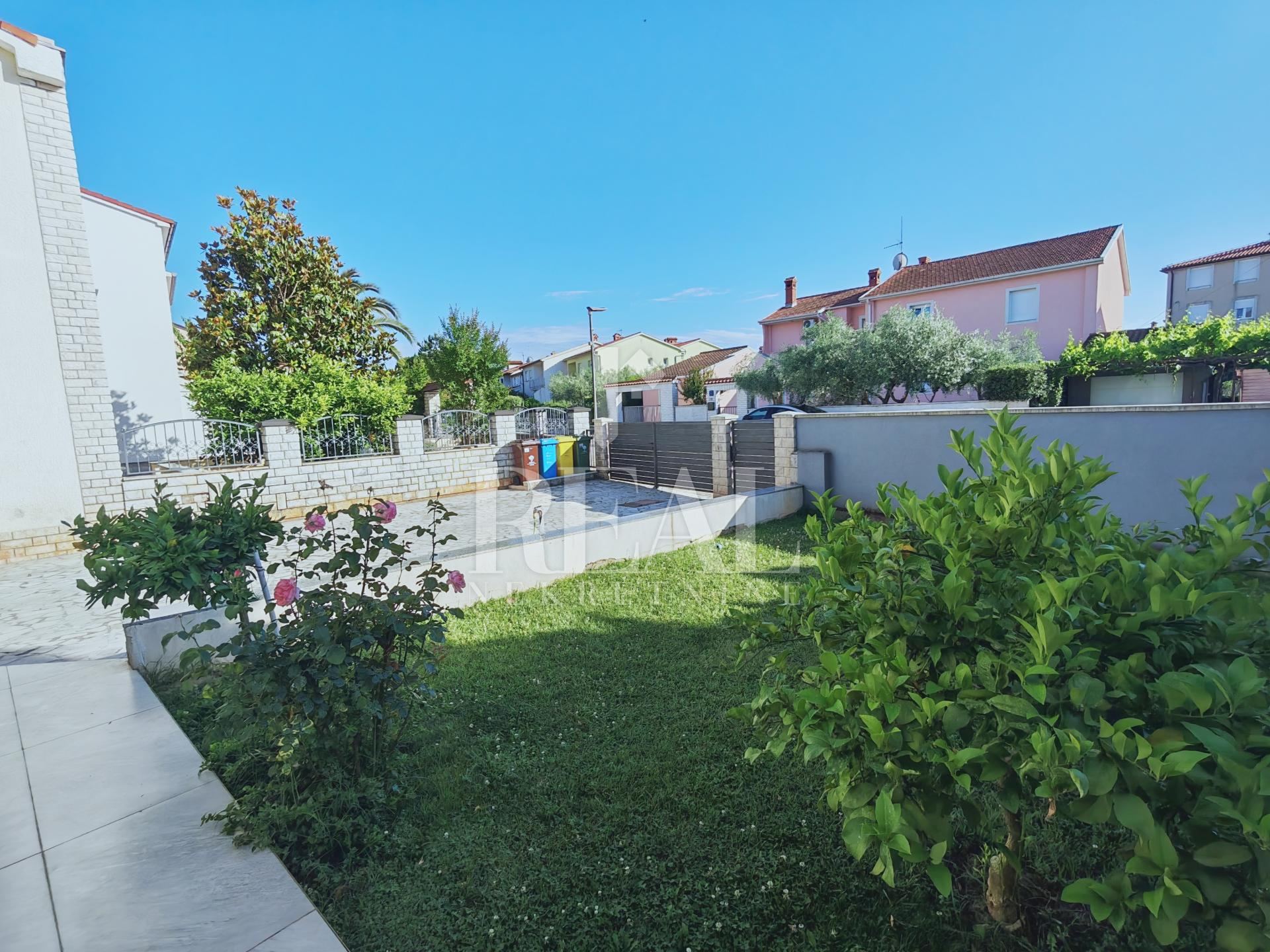 House u Fažani, 240m², 4 sobe, slika 3