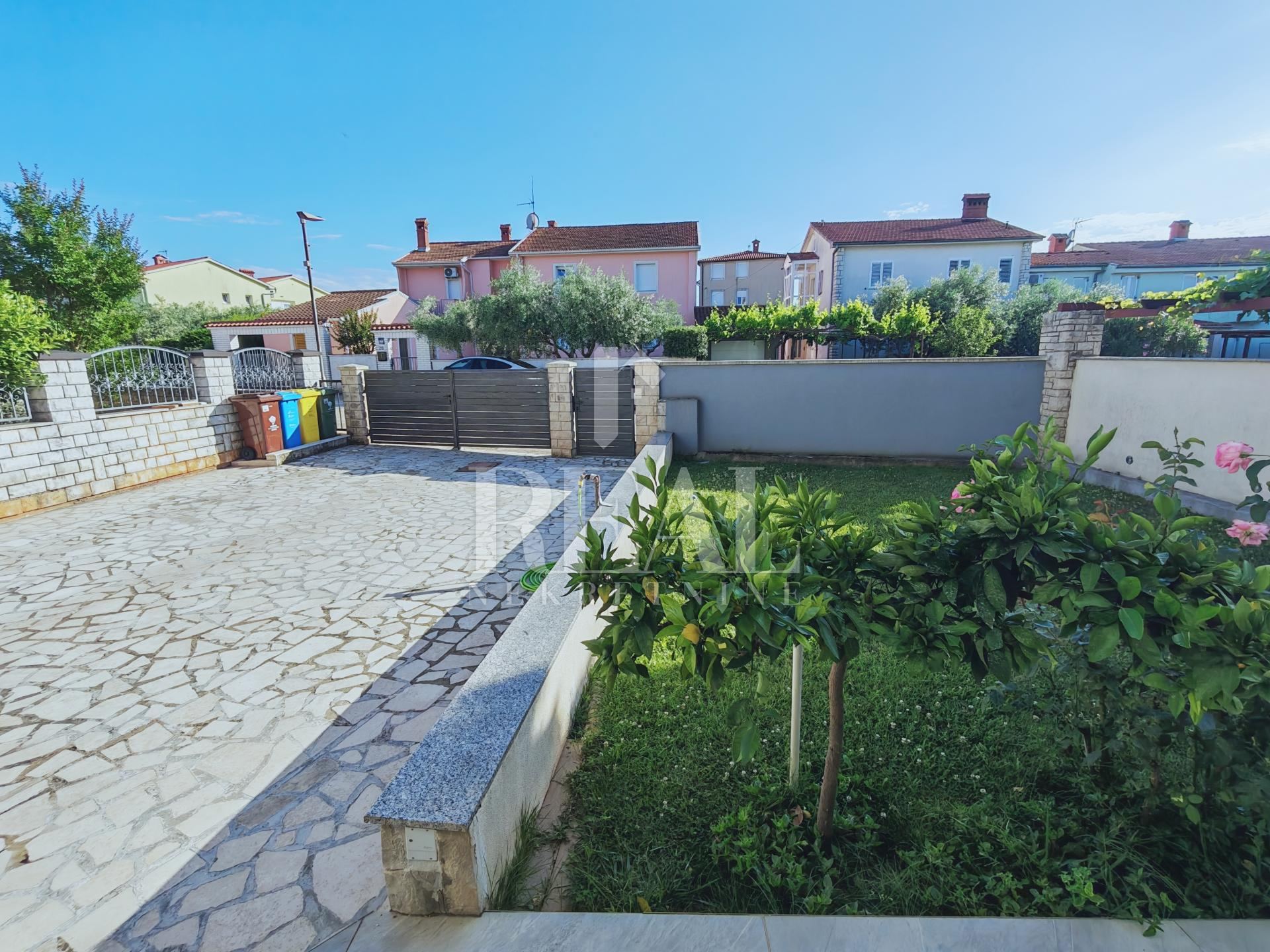 House u Fažani, 240m², 4 sobe, slika 4