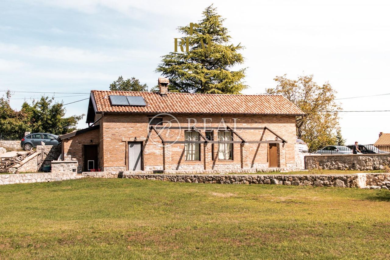 Kuća u Opatiji, 511m², 6 soba