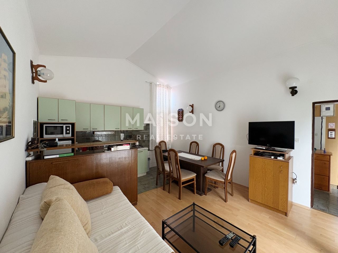 Haus u Rabu, 130m², 5 soba, slika 2