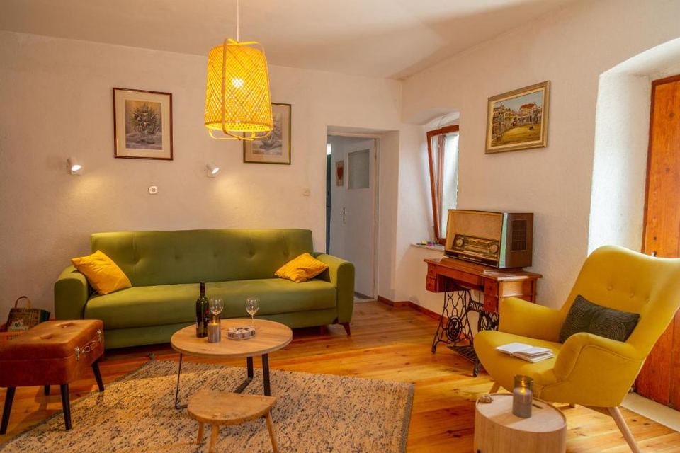 House u Lovreću, 172m², 3 sobe, slika 4