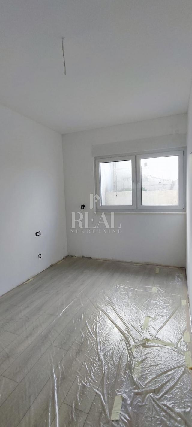 Appartamento u Trogiru, 88m², 3 sobe, slika 4