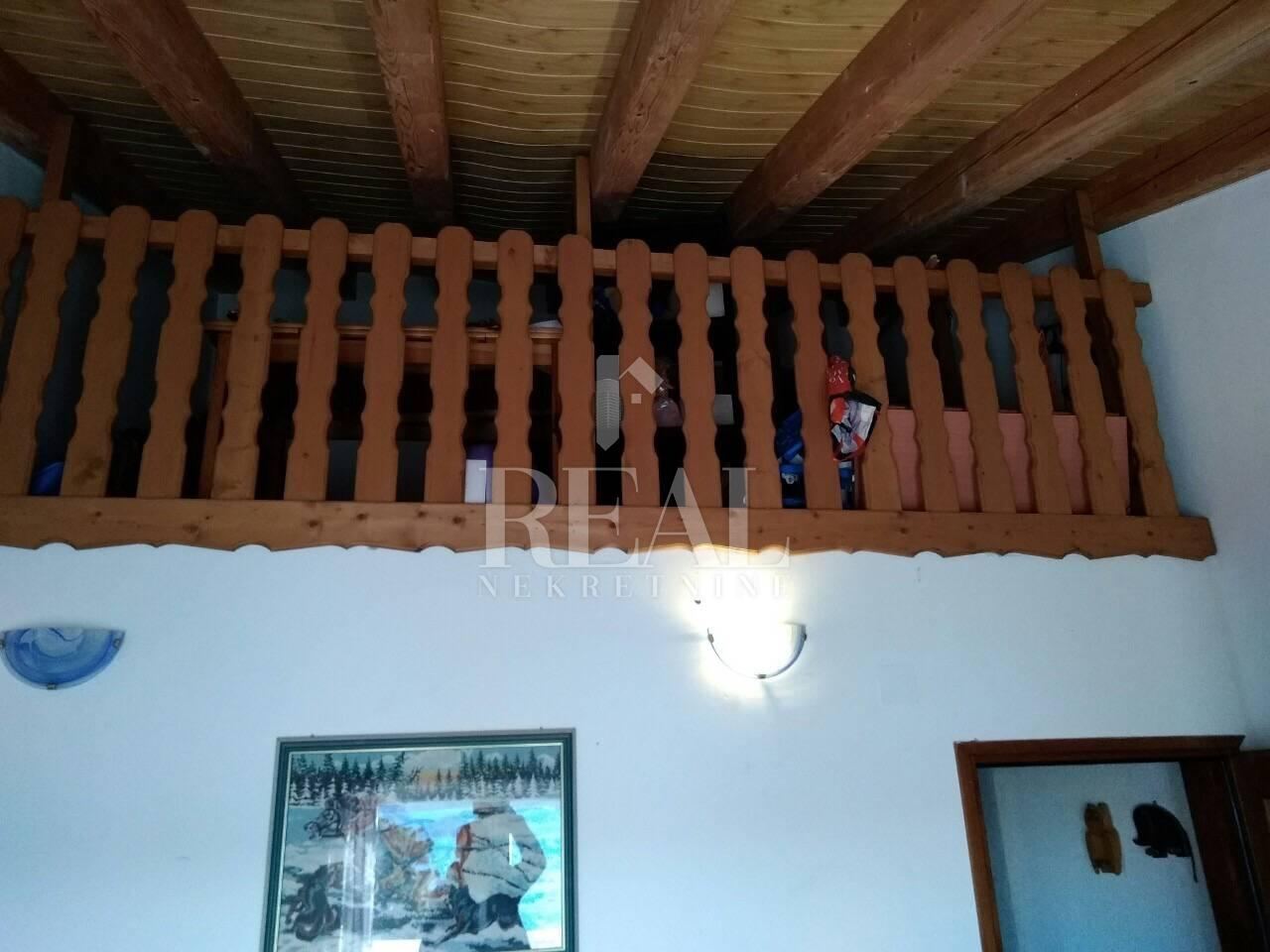 Casa u Crikvenici, 1300m², slika 2