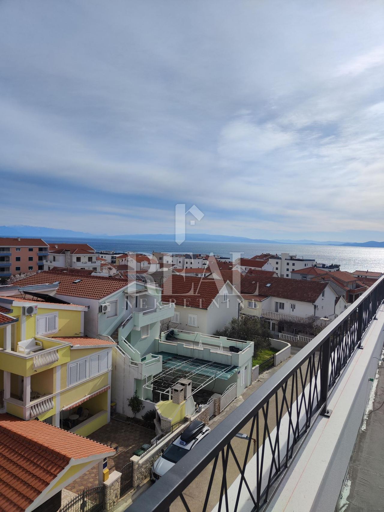 Appartamento u Okrugu, 80m², 3 sobe, slika 2