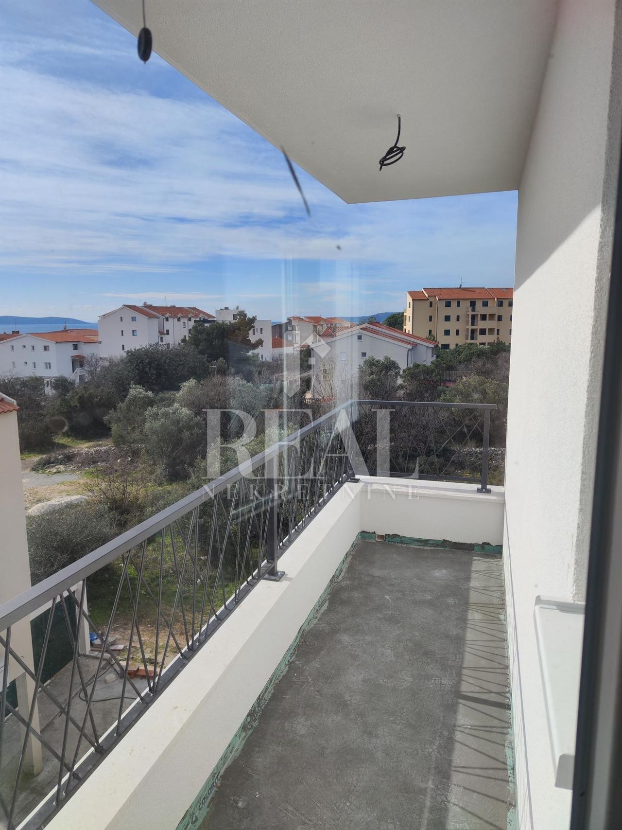 Appartamento u Okrugu, 80m², 3 sobe, slika 4