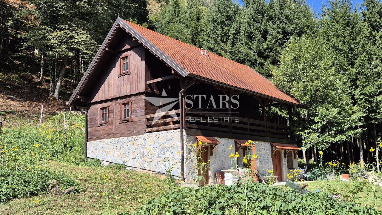 House u Vrbovsku, 250m², slika 2